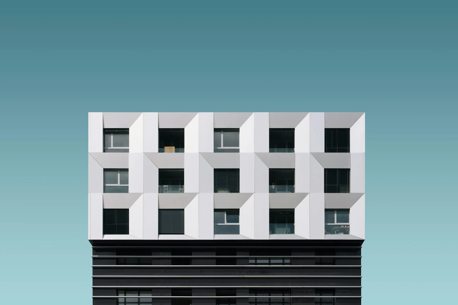 Bsuajkil7dq — Song Law Firm