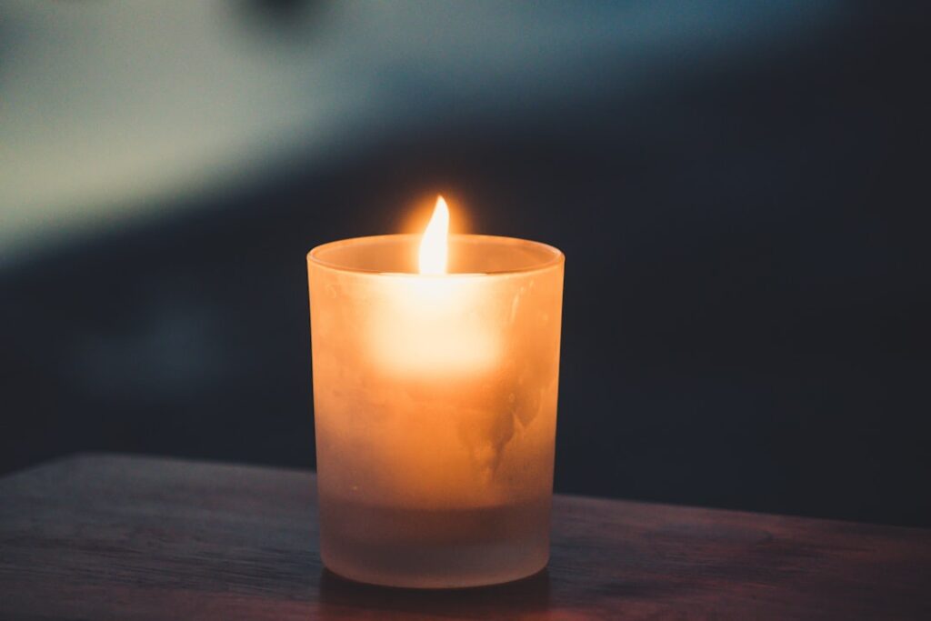 Memorial candle representing NJ wrongful death auto accident survivor claims